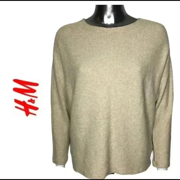 H&M Cream Ribbed Knit Top Dolman Sleeves Size Small - Picture 1 of 5